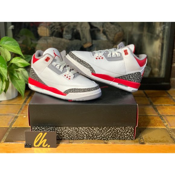 Youth 7y Air Jordan Retro 3 “Fire Red” Athletic Basketball Sneakers DM0967-160 - Picture 8 of 10